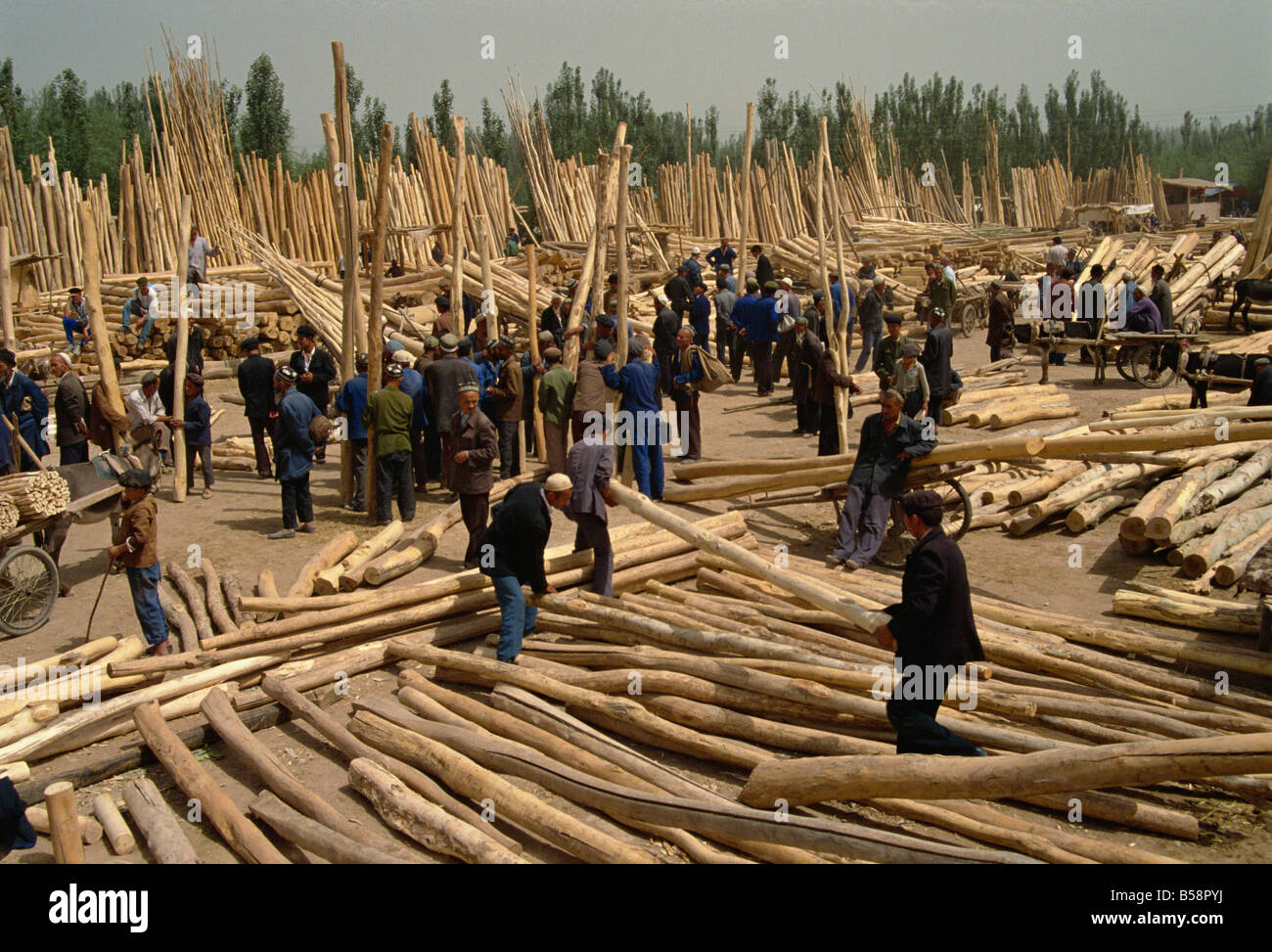 Area di legname, mercato di domenica, Kashi, Cina Foto Stock