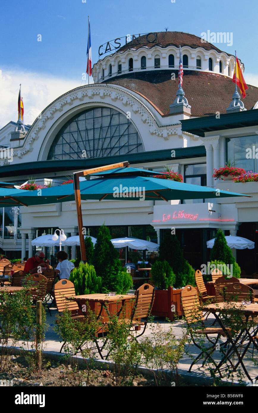 Casino Evian Les Bains Lac Leman vicino a Ginevra Haute Savoie Rhone Alpes Francia Europa Foto Stock