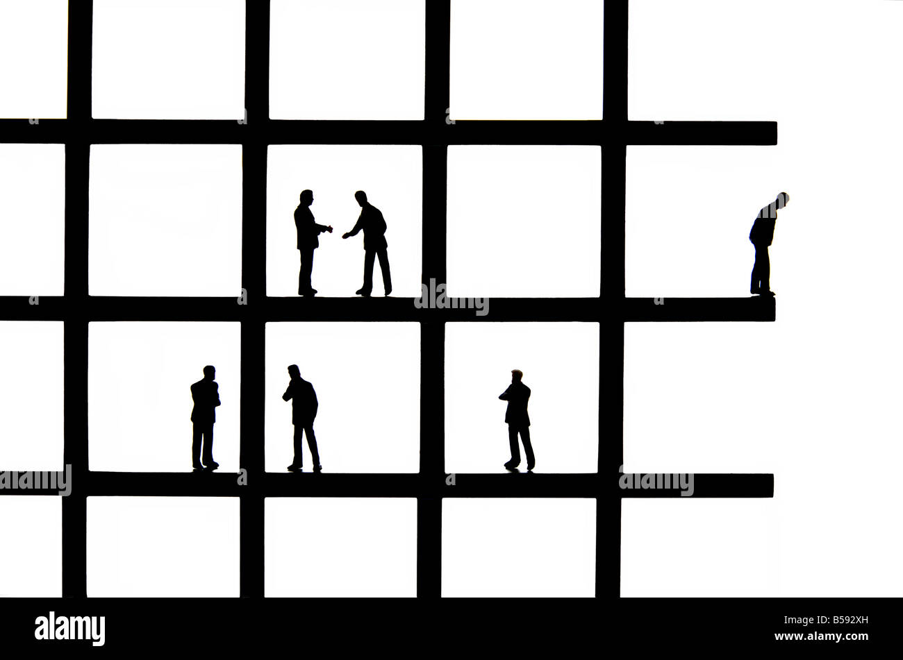 Sagome creative di persone impegnate in varie attività delineate in un design a griglia Foto Stock