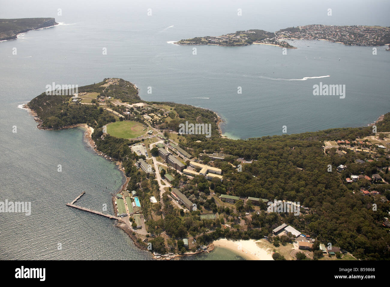 Vista aerea del sud est di Georges altezze cacciatori baia sulla sinistra e obelisco di destra della baia di Sydney Australia NSW elevato livello obliqua Foto Stock