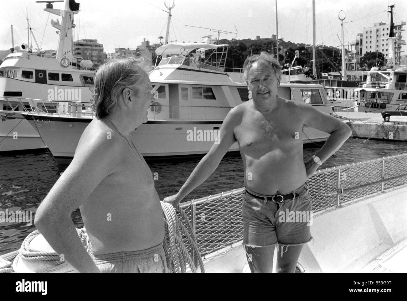 Freddie Laker sulla sua barca a motore di Maiorca. 81-03733-009 Foto Stock