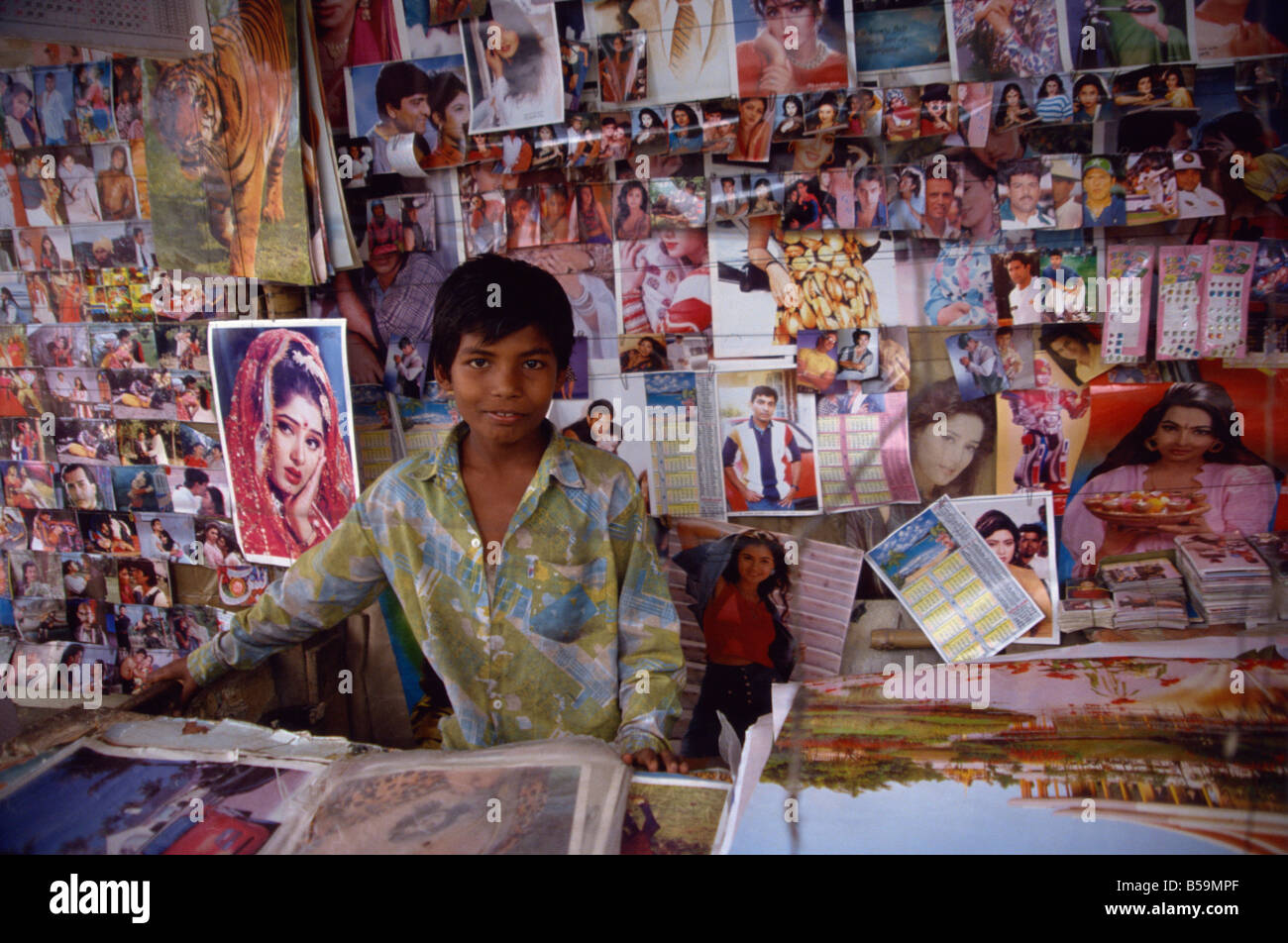 Negozio di vendita poster, Rajshahi, Bangladesh Foto Stock