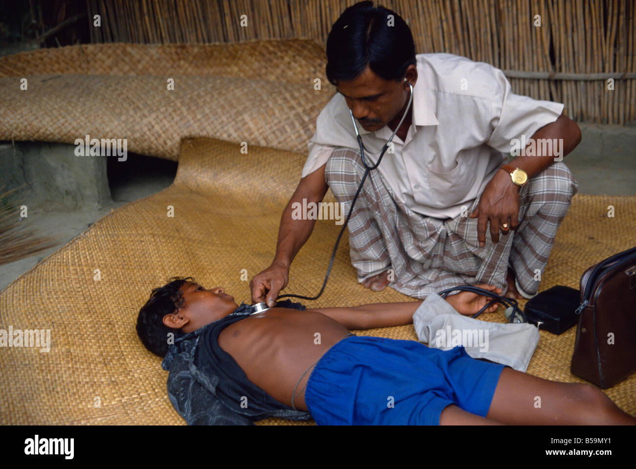 Villaggio medico, Char Kukri Mukri, Bangladesh Foto Stock