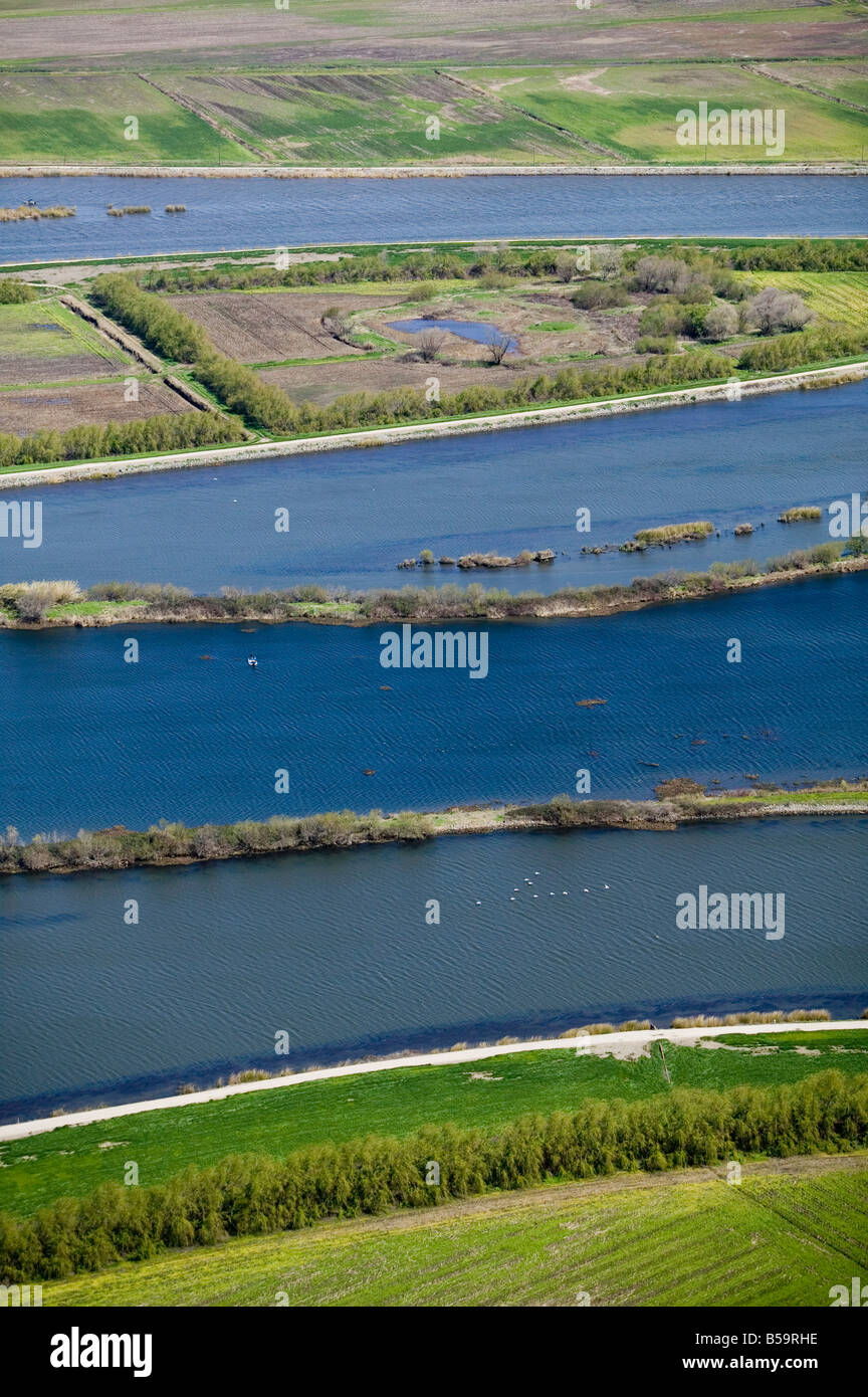 Vista aerea sopra argini Sacramento San Joaquin River delta California Foto Stock