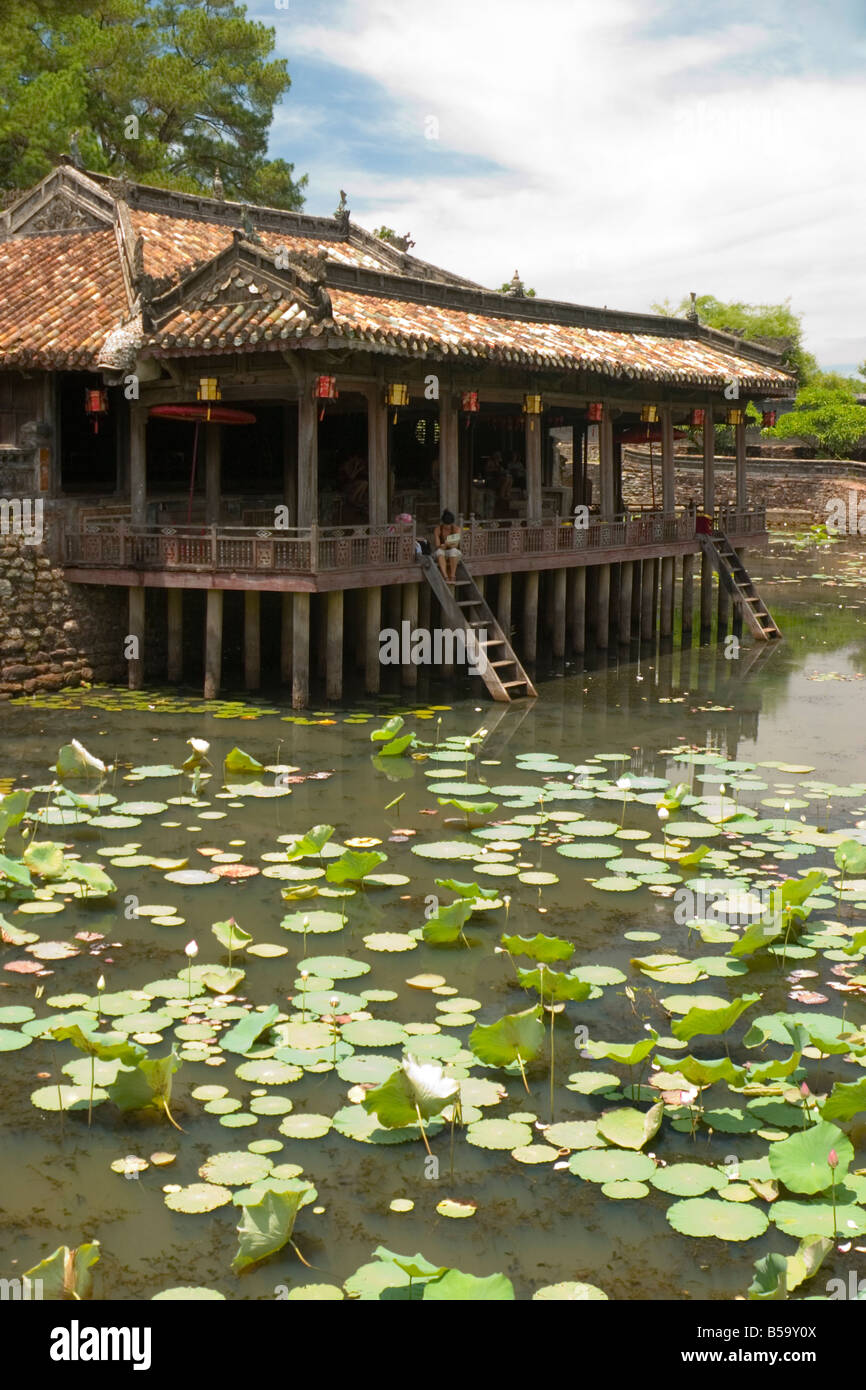 Xung Khiem pavilion tomba dell'Imperatore Tu Duc vicino a Hue Vietnam Foto Stock