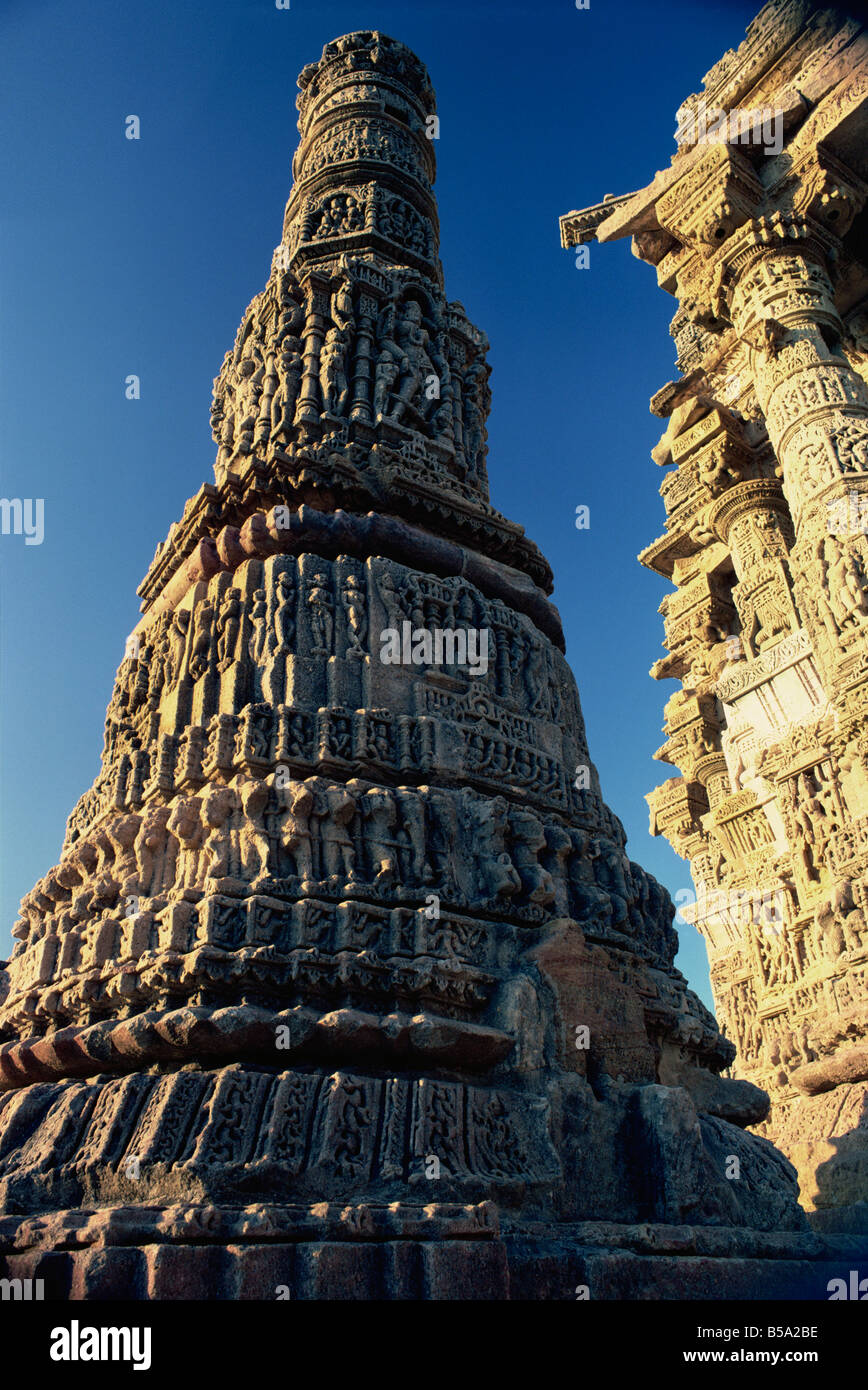 Il Tempio del Sole , costruito da Re Bhimbev nel XI secolo Modhera nello Stato di Gujarat India Asia Foto Stock