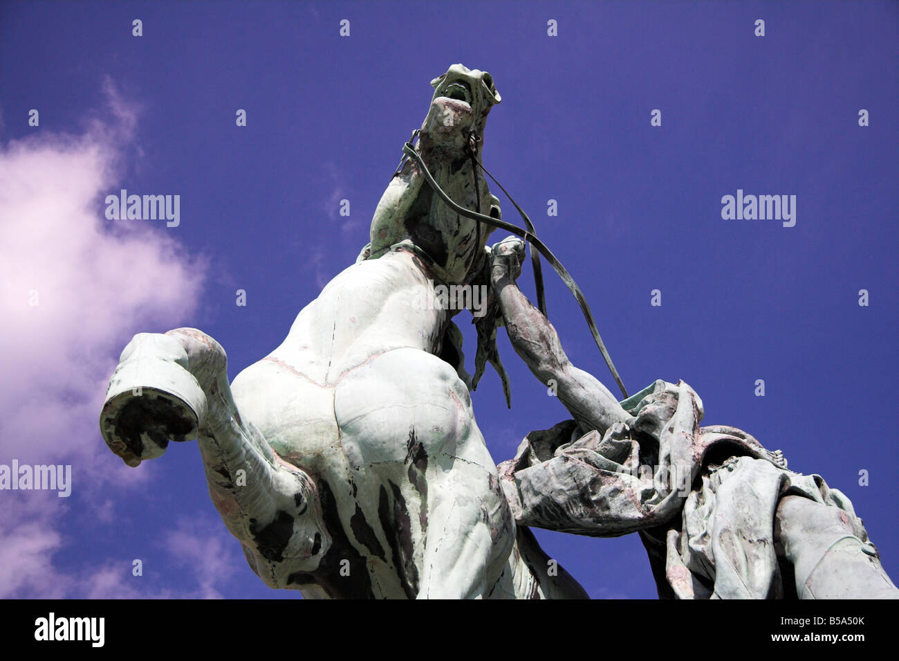 Statua equestre, Royal Palace cortile, la Collina del Castello di Buda, Città Vecchia, Budapest, Ungheria Foto Stock