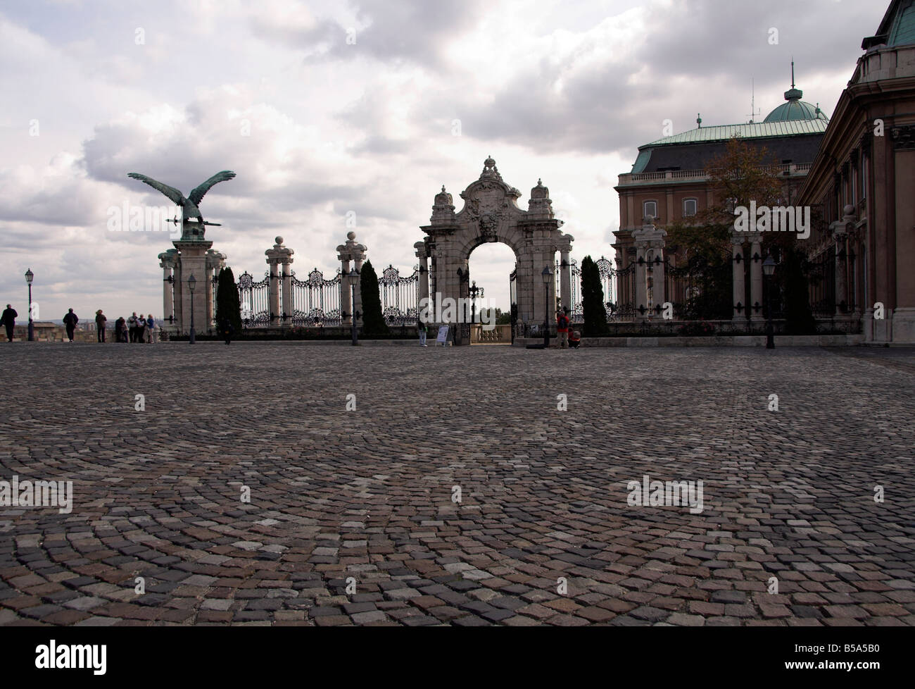 Fasi Hasburg, gate, Royal Palace, la Collina del Castello di Buda, Città Vecchia, Budapest, Ungheria Foto Stock