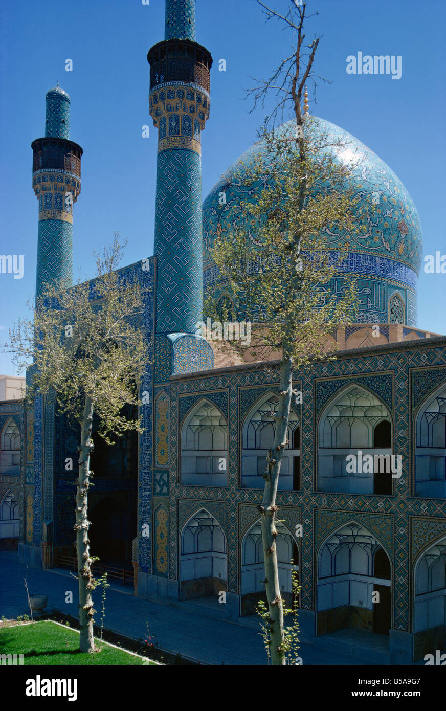 Madrasah ye Chahar Bagh precedentemente del Collegio Teologico della madre dello Scià Isfahan iran medio oriente Foto Stock