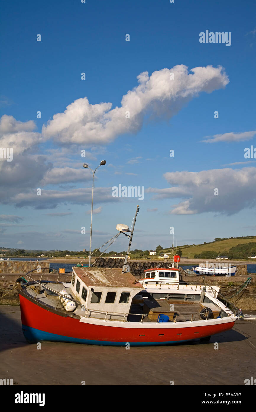 Barca, Youghal Town, nella contea di Cork, Munster, Repubblica di Irlanda, Europa Foto Stock