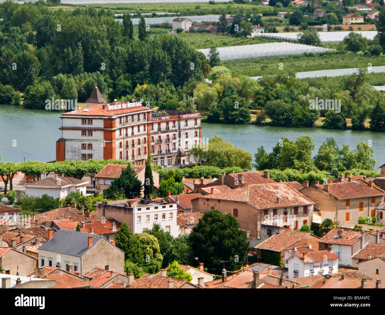 Historic Moulin de Moissac Hotel sul fiume Tarn, Tarn et Garonne, Francia, Europa Foto Stock