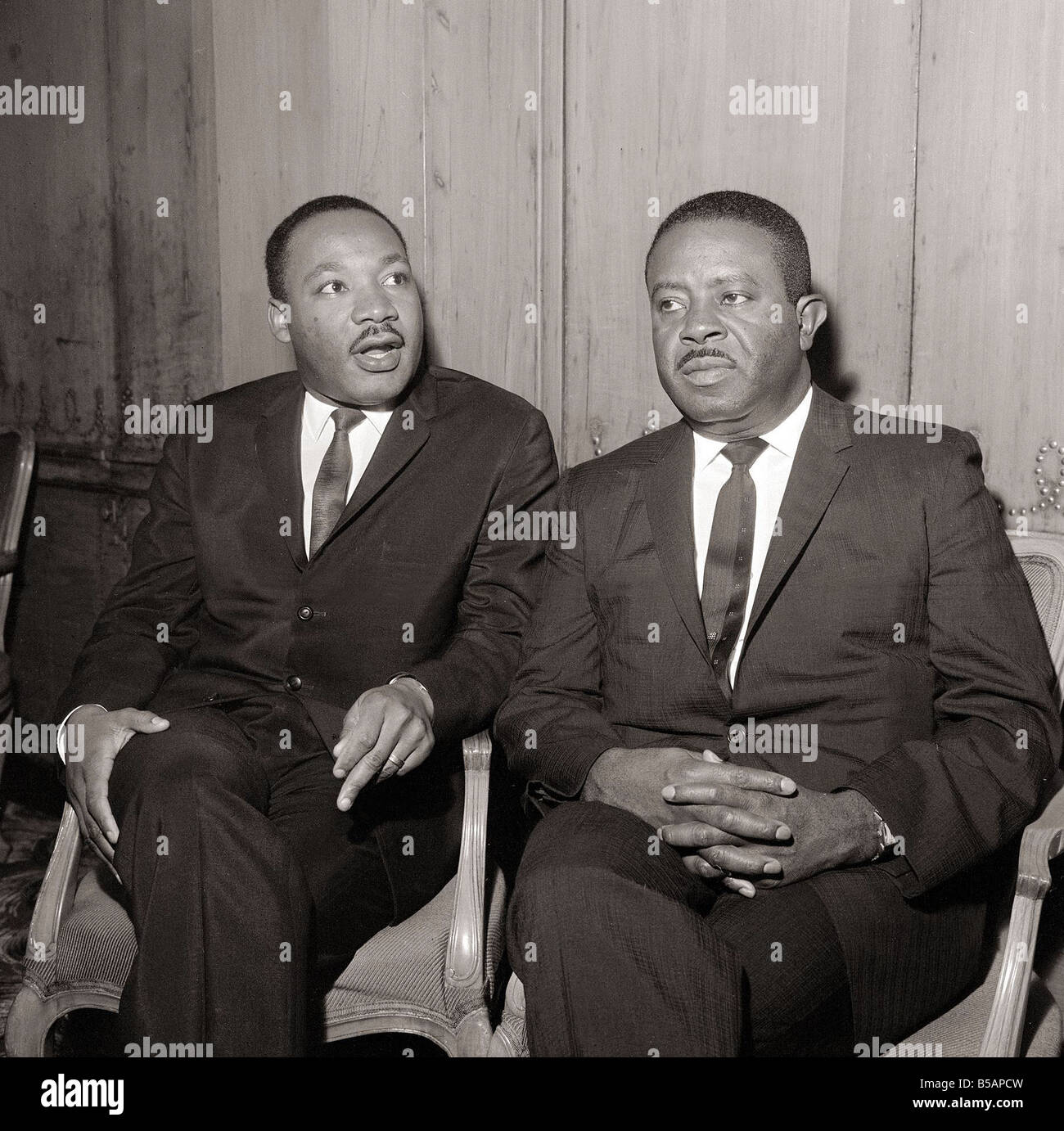 Martin Luther King Novembre 1964 arrivarono a Londra ieri ha tenuto una conferenza stampa presso il Savoy Hotel degli anni sessanta Foto Stock