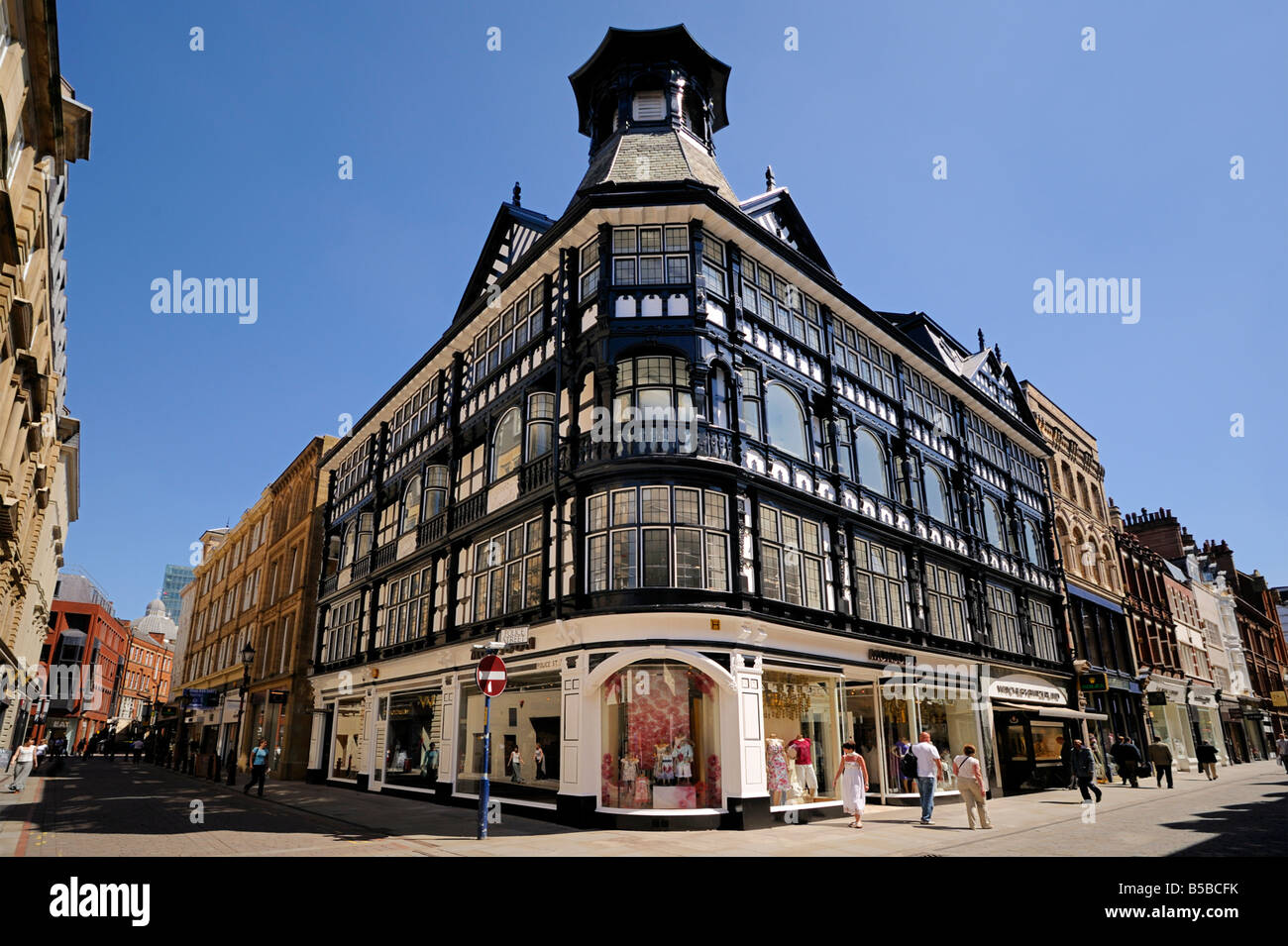 Edificio con travi di legno, King Street, Manchester, Inghilterra, Europa Foto Stock