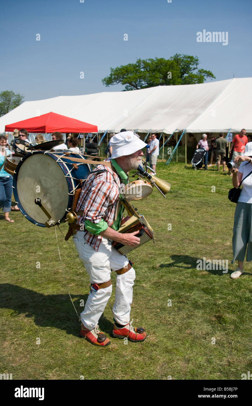 1 One Man Band Cowpie Rally Betchworth Surrey UK Foto Stock