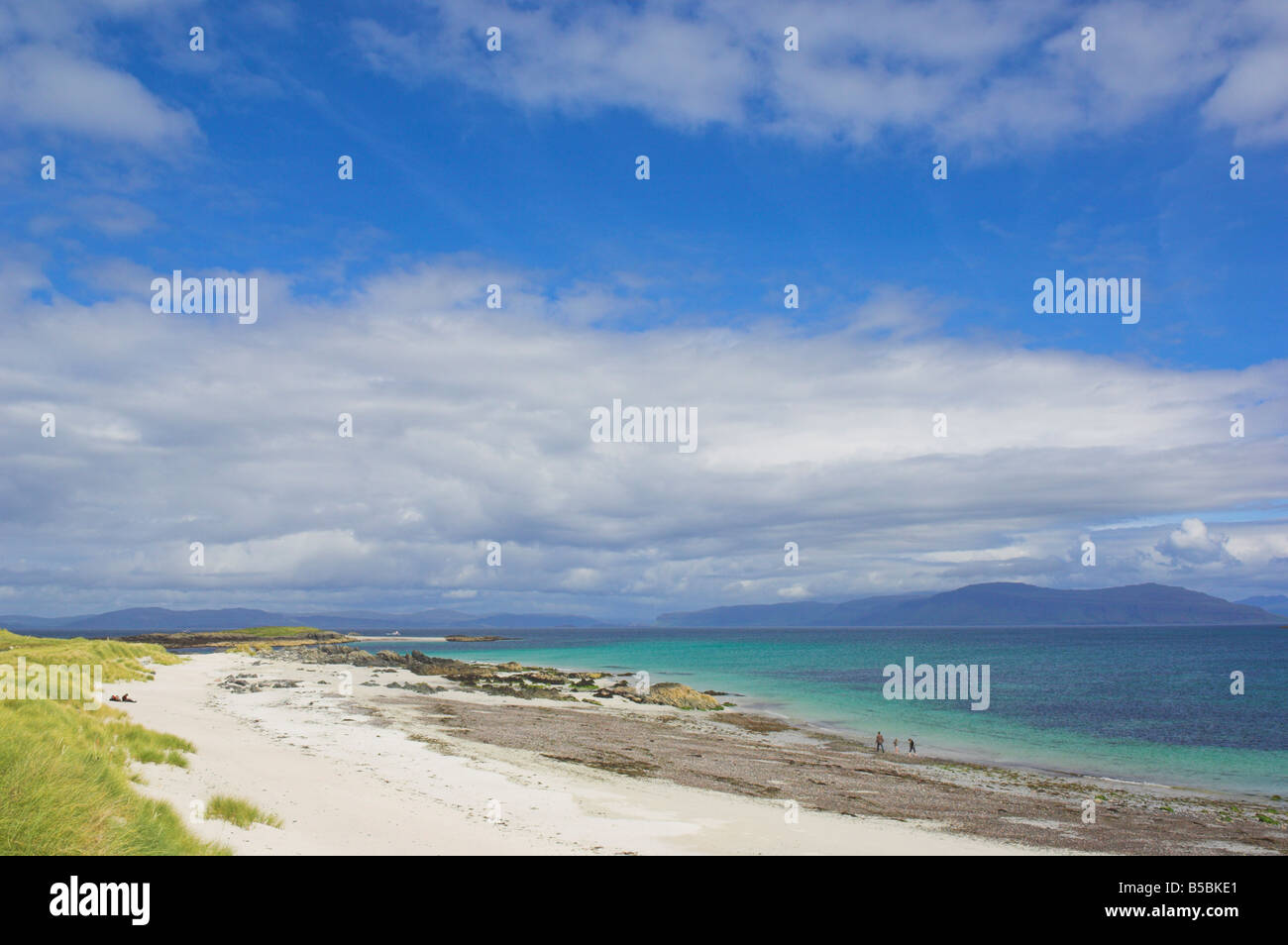 Traigh Bhan beach e suono di Iona, Isola di Iona, Ebridi Interne, Scozia, Europa Foto Stock