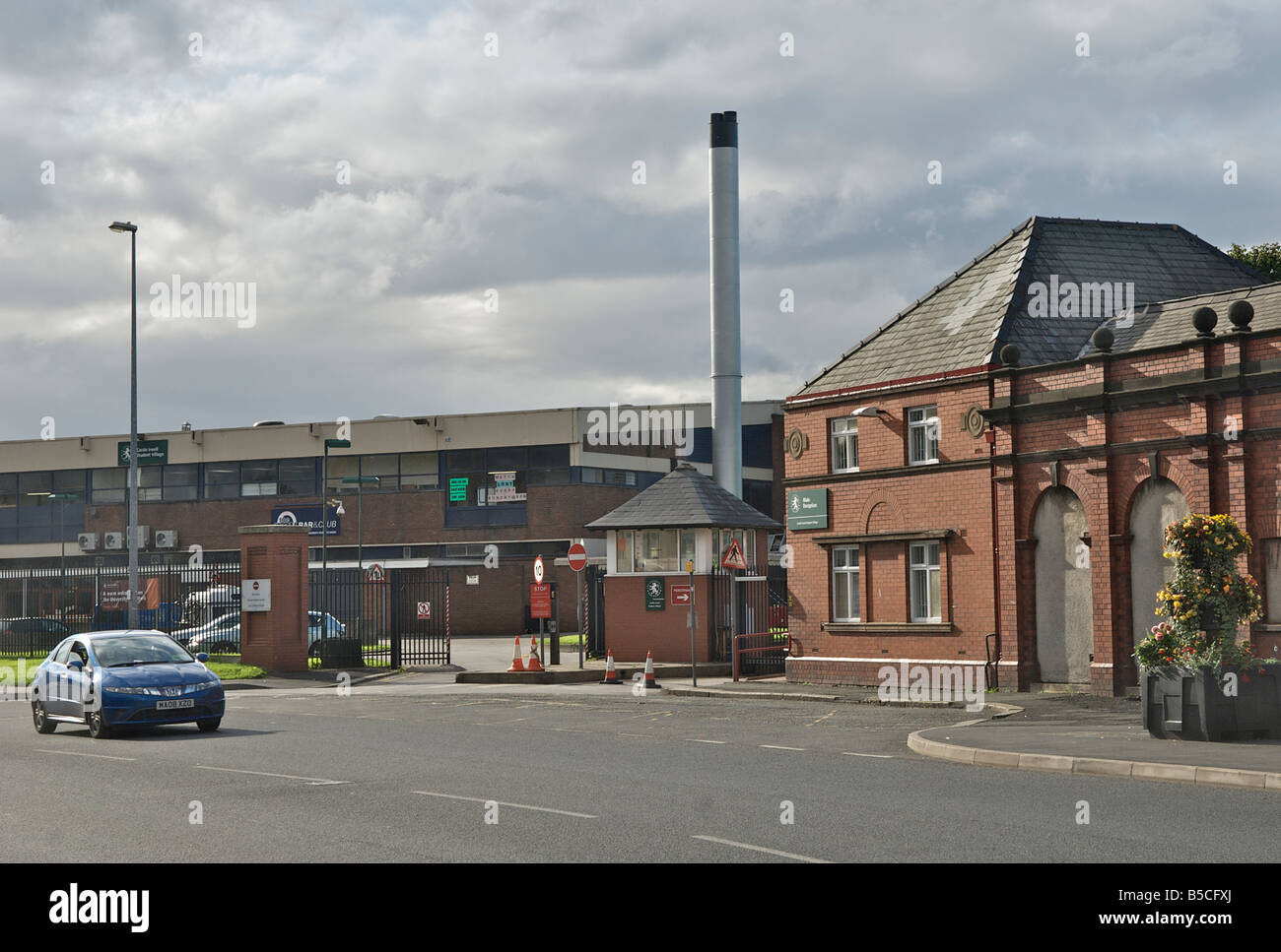 Il vecchio IPPODROMO DI MANCHESTER sul sito della Università di Salford student village Irwell Castello Foto Stock