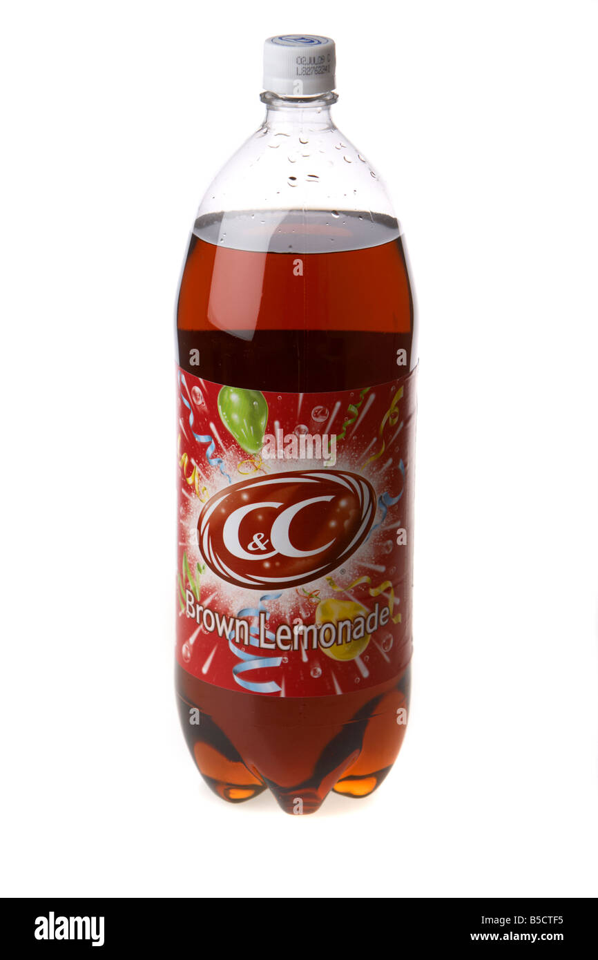 C C Cantrell & Cochrane bottiglia di limonata marrone solo realizzati e venduti in Irlanda del Nord Foto Stock