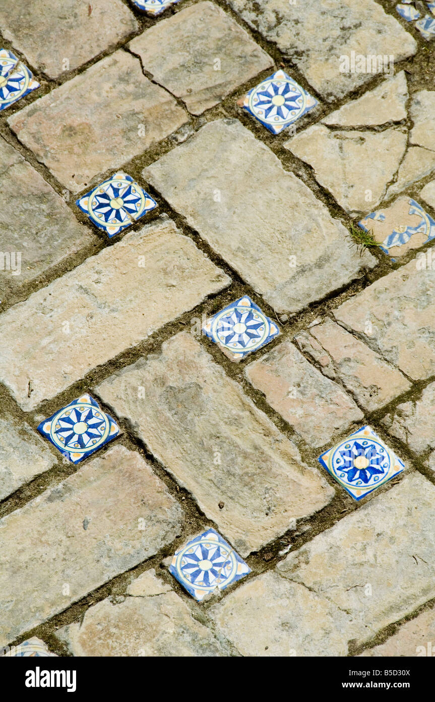 Azulejos piastrelle in stile mudéjar, Real Alcazar, quartiere Santa Cruz di Siviglia, in Andalusia (Andalucia), Spagna, Europa Foto Stock