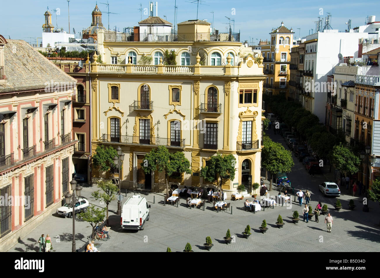 Il famoso El Giraldillo ristorante, Plaza Virgen de los Reyes, quartiere Santa Cruz di Siviglia, in Andalusia, Spagna, Europa Foto Stock