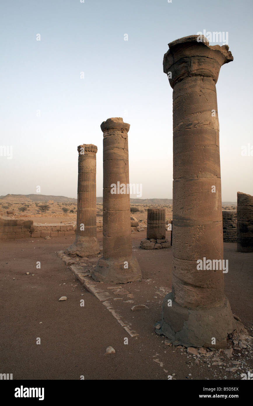 Tempio 100 nel grande contenitore a Musawwarat es Sufra, Sudan, Africa Foto Stock