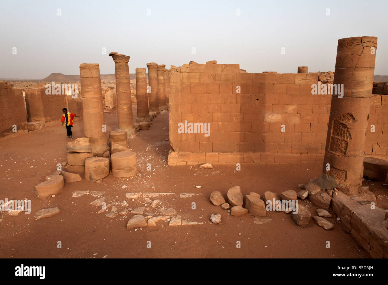 Tempio 100 nel grande contenitore a Musawwarat es Sufra, Sudan, Africa Foto Stock