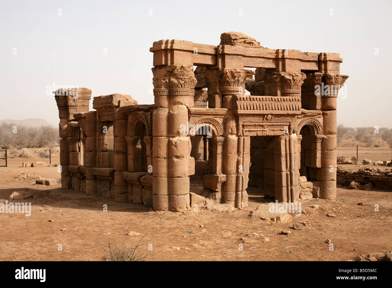 Il chiosco al Meroitic templi di Naqa, Sudan, Africa Foto Stock