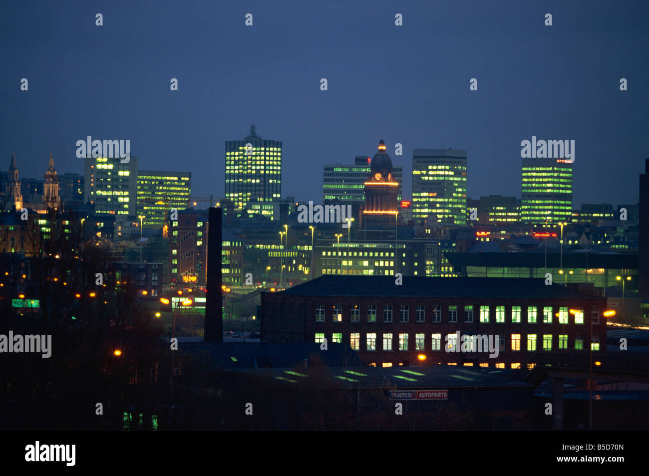 Skyline della città dall'area Armley, Leeds, Yorkshire, , in Europa Foto Stock