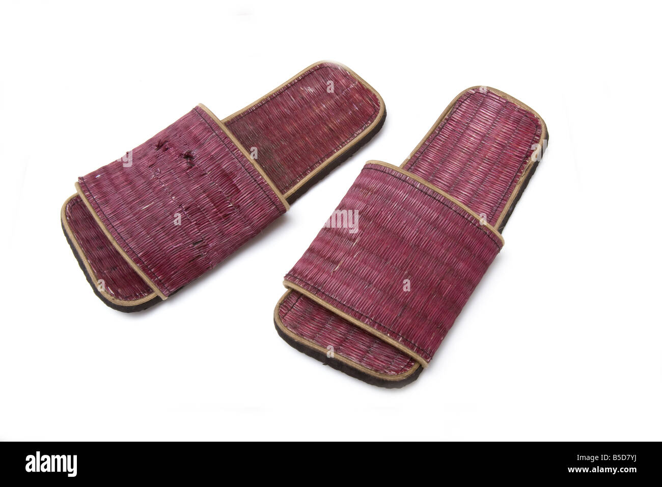 Pantofole giapponese isolato su un bianco di sfondo per studio Foto Stock