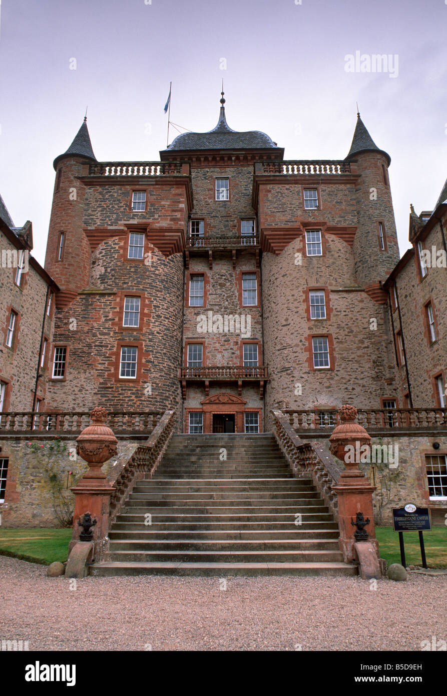 Il castello di Thirlestane risalente al XVI secolo, Lauder, Berwickshire, Scozia, Europa Foto Stock