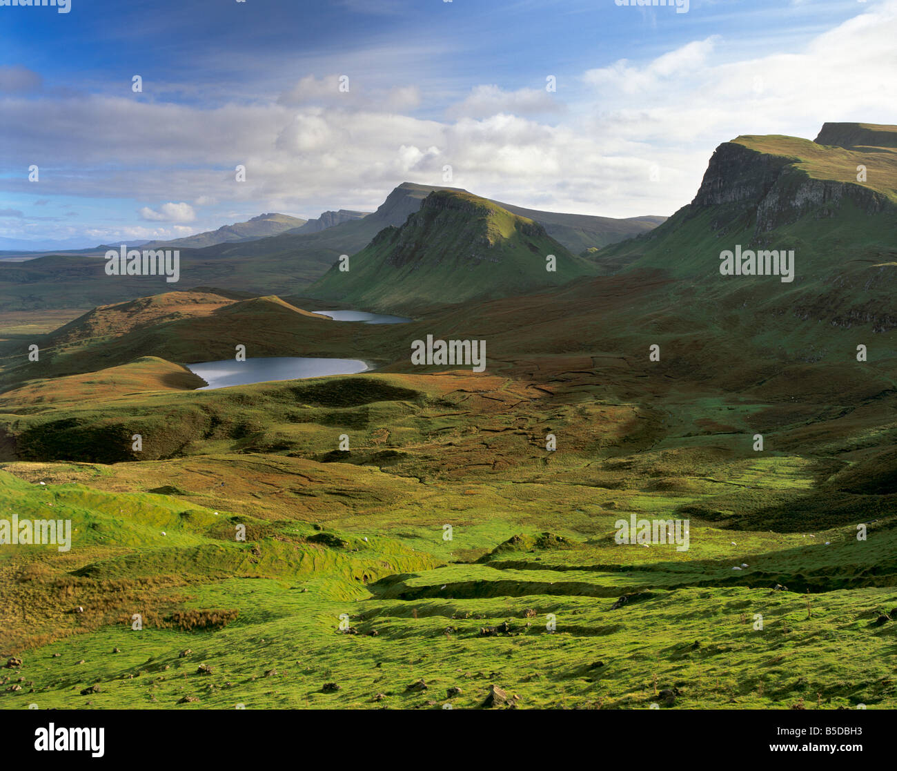 Piste del Quiraing, una meraviglia geologica, costa nord-orientale della penisola di Trotternish, Isola di Skye, Ebridi Interne, Scozia Foto Stock
