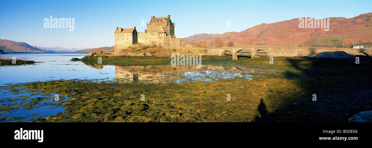 Eilean Donan Castle, Dornie, altopiani, Scozia, Europa Foto Stock