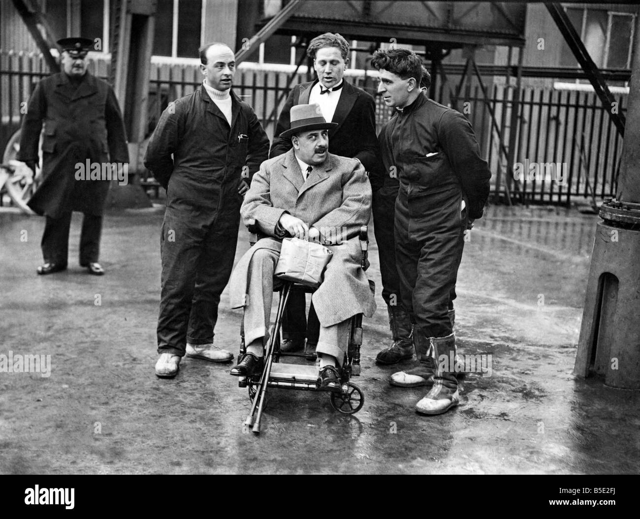 MPs a Cardington per un viaggio nella R101 dirigibile. &#13;&#10;grandi JB Cohen, MP &#13;&#10;Circa 1929 Foto Stock
