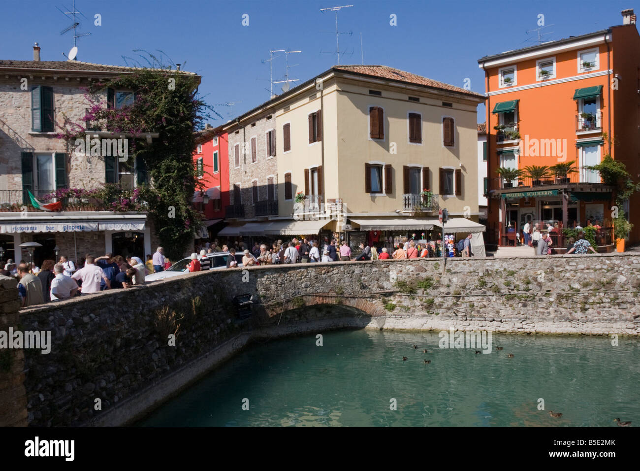 Sirmione Lago di Garda Regione Veneto Italia Foto Stock