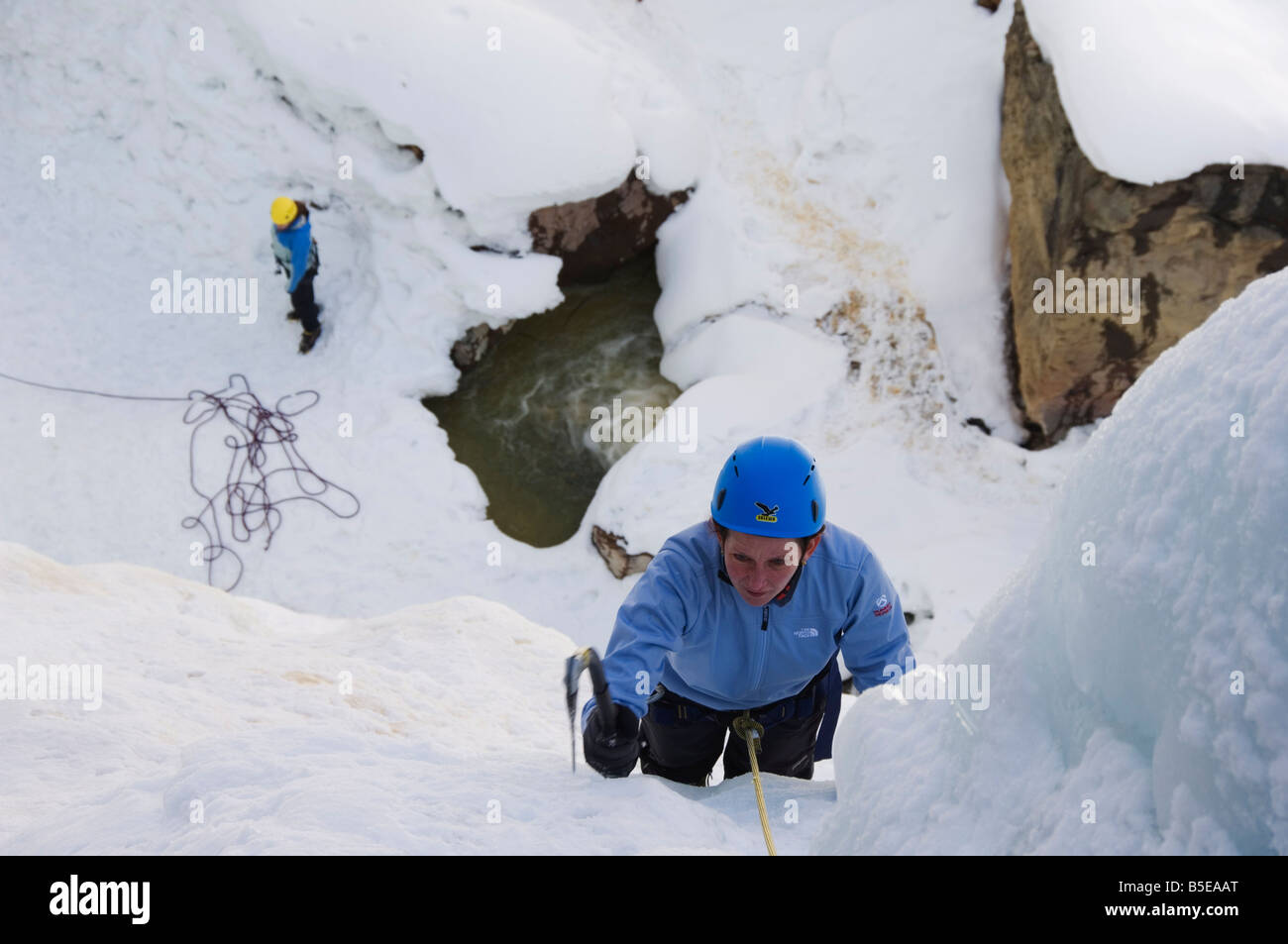 Arrampicata su ghiaccio al Parco di ghiaccio, la casella Canyon, arrampicata capitale degli Stati Uniti d'America, Ouray, Colorado, Stati Uniti d'America, America del Nord Foto Stock