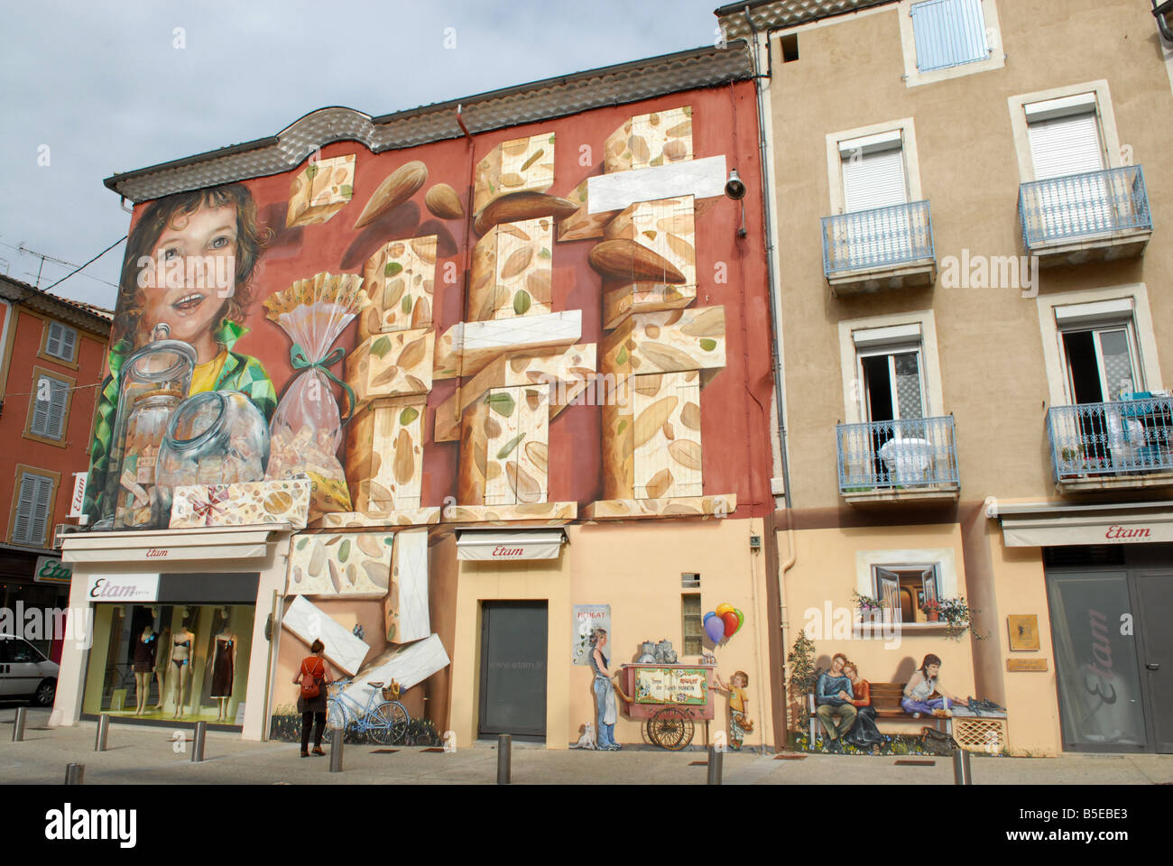 Parete raffiguranti il torrone in Montelimar in Francia Foto Stock