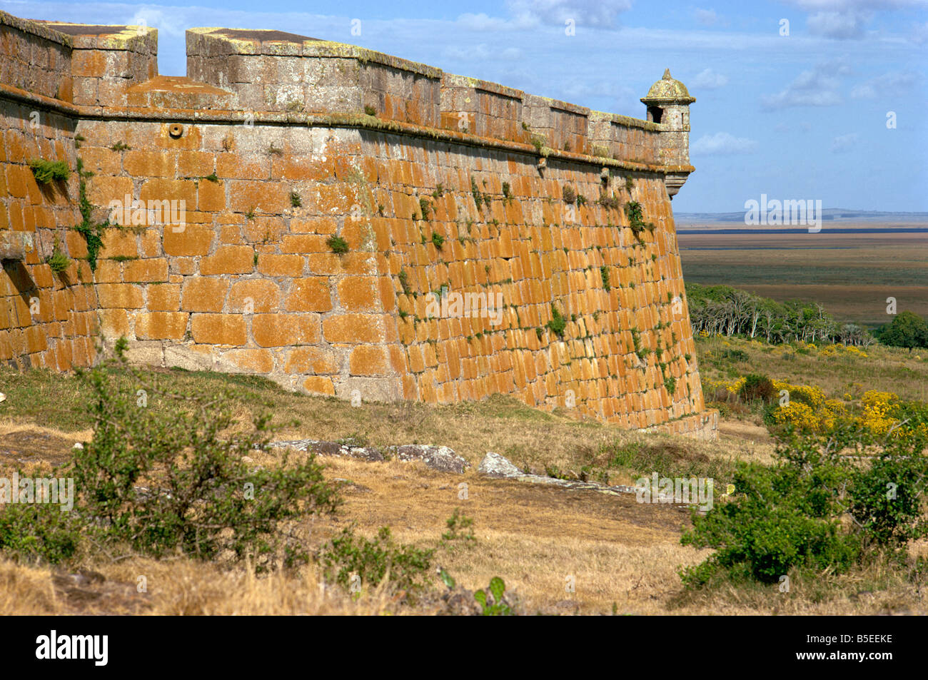 Fort San Miguel da Laguna Merin sul brasiliano confine Uruguay Sud America Foto Stock