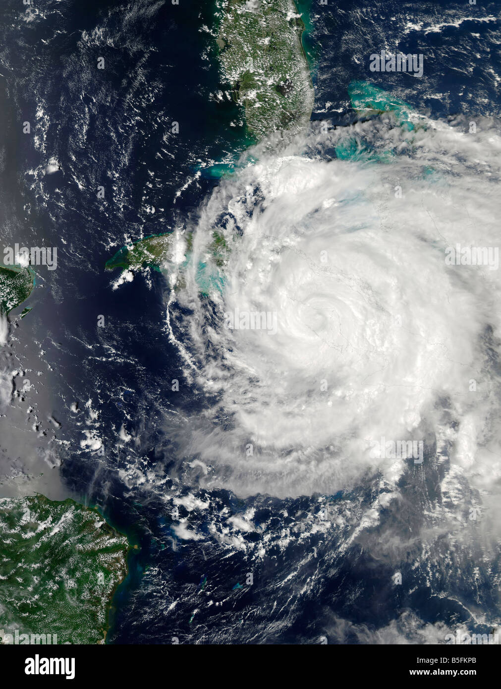 8 settembre 2008 - Hurricane Ike su Cuba, Giamaica e Bahamas a 19:05 UTC. Foto Stock