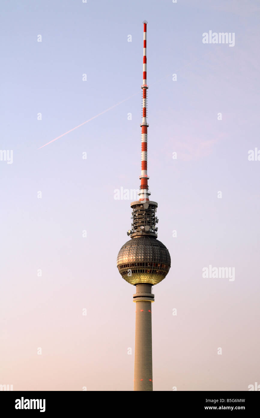 La torre della televisione a Alexander Square, Berlino, Germania Foto Stock