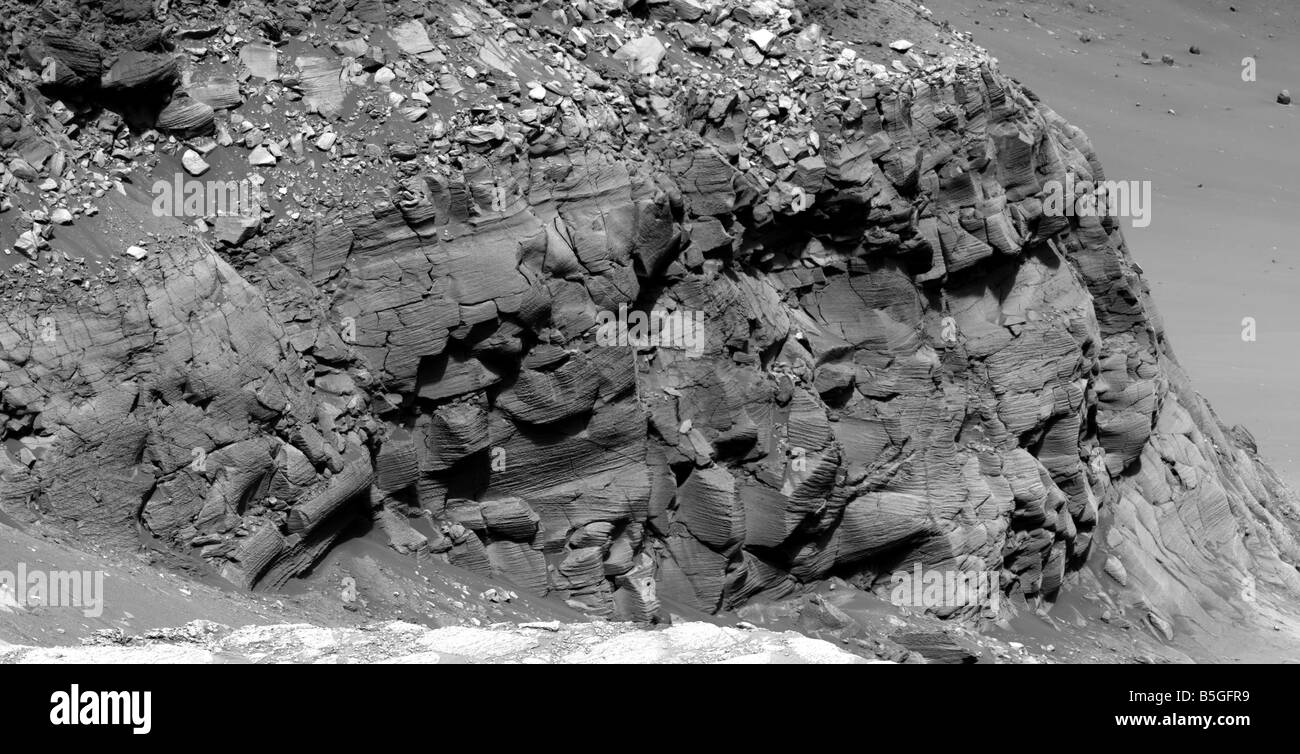 Una scogliera sulla superficie di Marte. Foto Stock