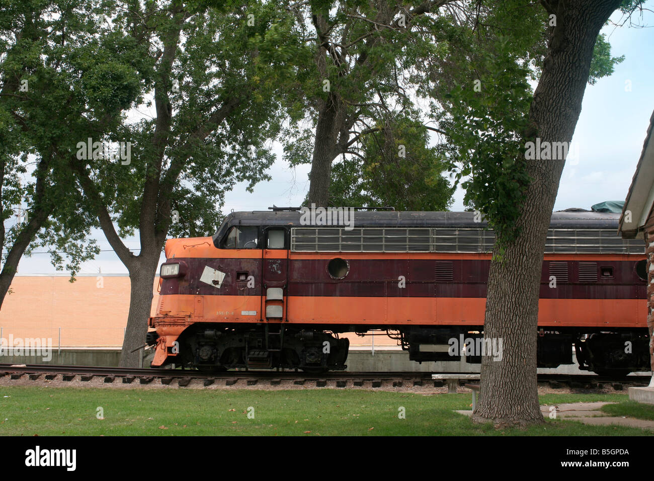 Inizio diesel locomotiva elettrica sul display nel Parco Beadle Foto Stock