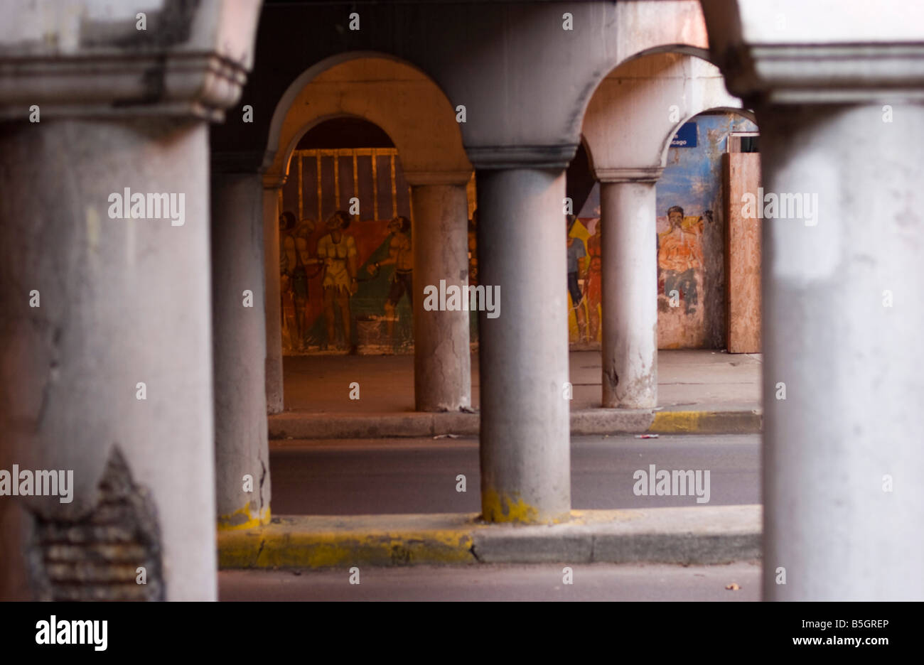 Un murale in centro a 55th Street sottopassaggio in Chicago Foto Stock