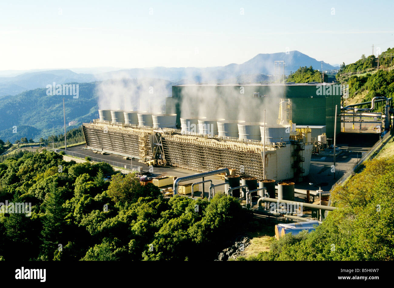 Impianto di energia geotermica. Foto Stock