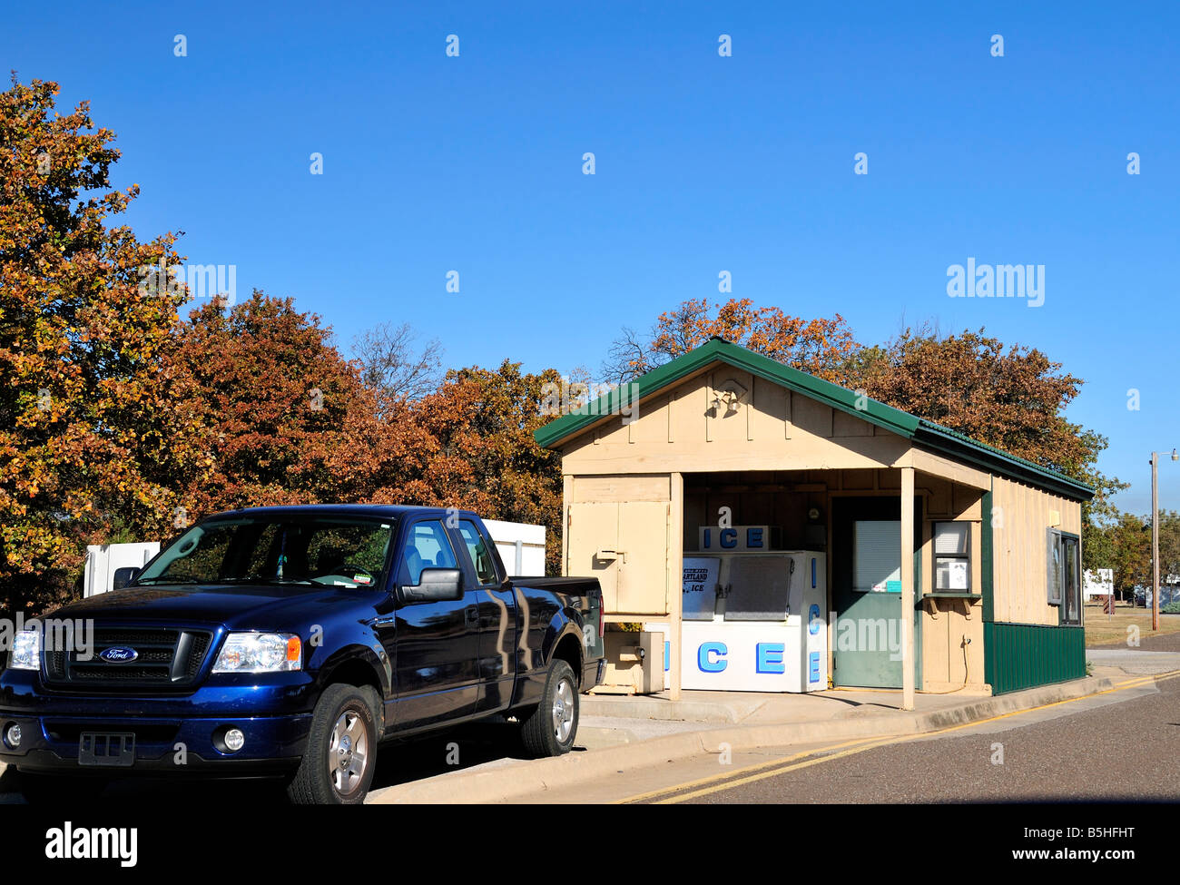 Un gatehouse presso la centrale del parco statale Arcadia lago nel centro di Oklahoma, Stati Uniti d'America. Foto Stock