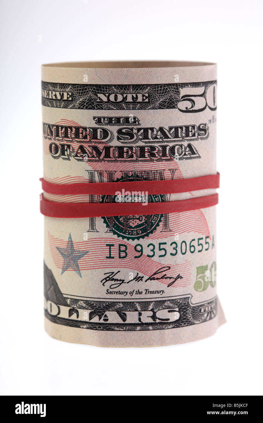 Borra di 50 usa dollaro banconote denaro bloccato in un rotolo con fascia elastica Foto Stock