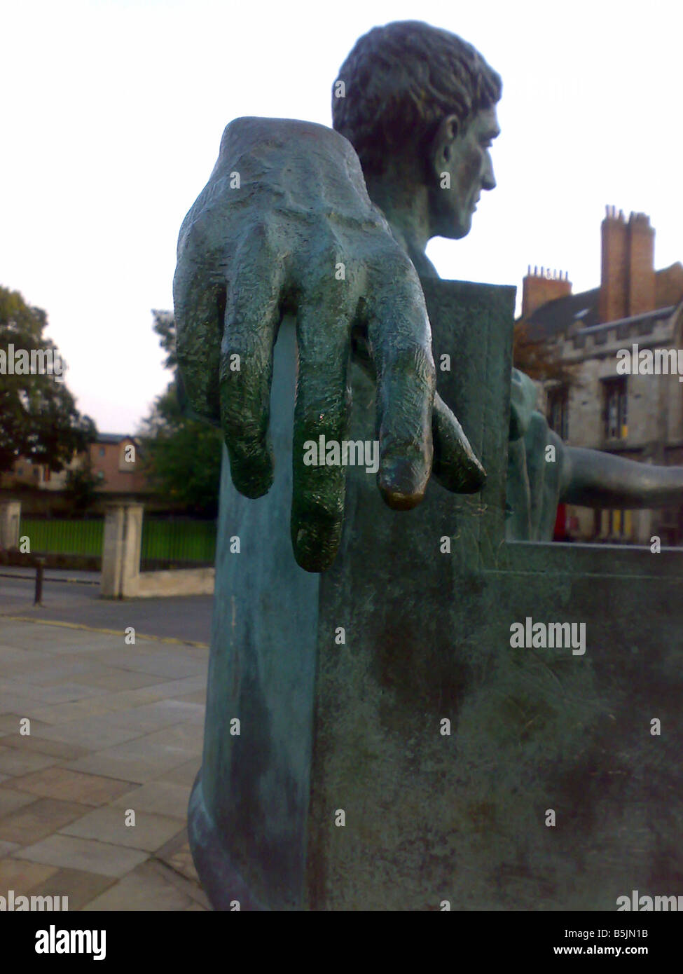 York Minster Costantino statua in bronzo di Augusto scultura a mano modello turismo storico verde di interesse locale antica usurato Foto Stock