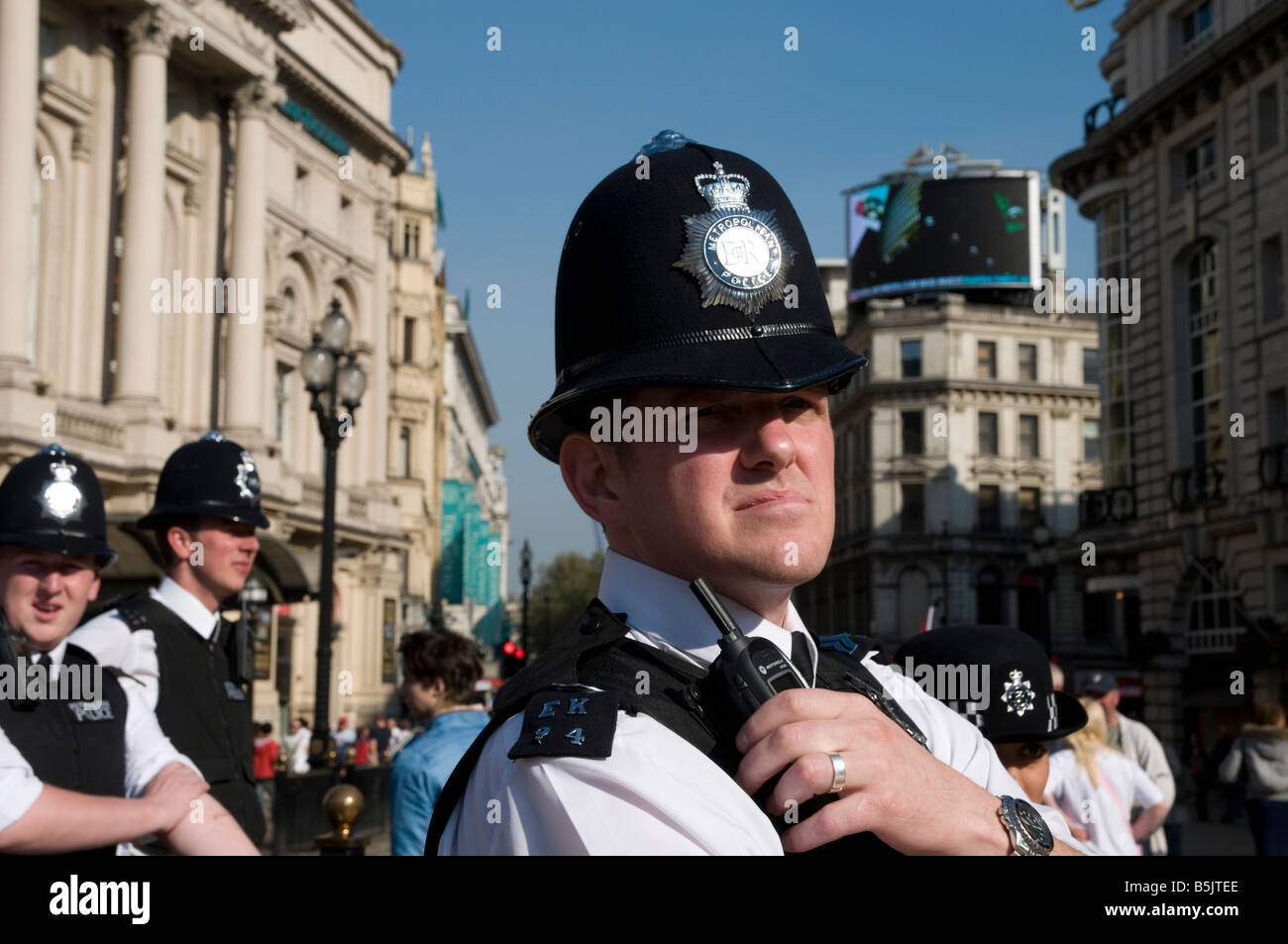 La polizia di Westminster, London, England Regno Unito Foto Stock