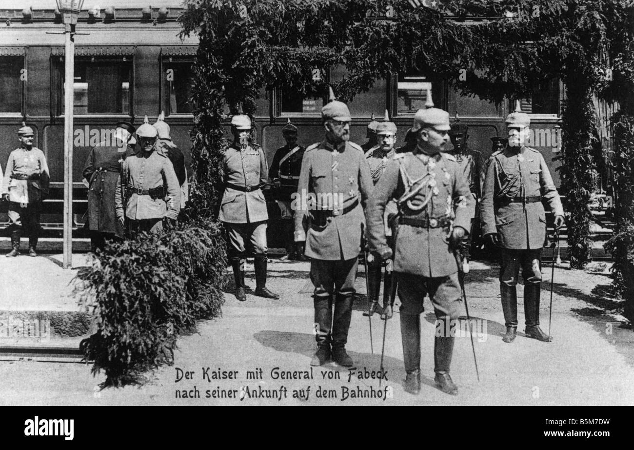 1 W46 F1915 20 Wilhelm II generale Fabeck et al 1915 Guglielmo II imperatore tedesco King of Prussia 1859 1941 Durante la I Guerra Mondiale 1914 Foto Stock