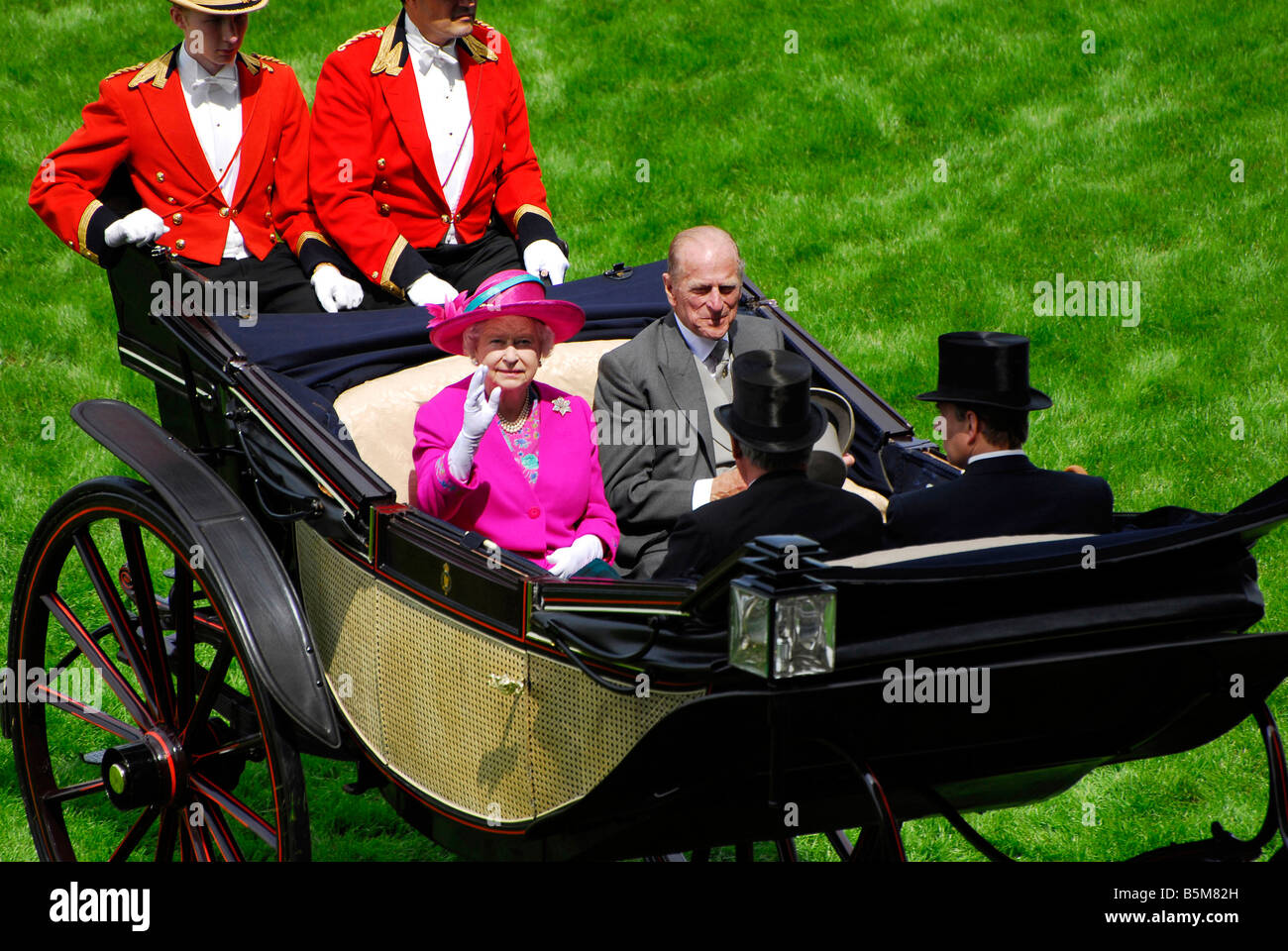 Sua Maestà la regina Elisabetta a Royal Ascot Berkshire, Inghilterra Foto Stock