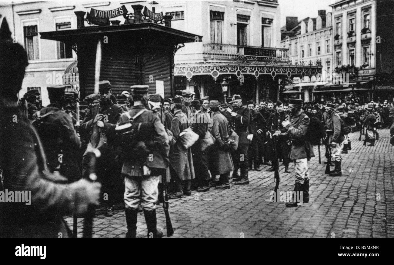 2 g55 K1 1914 5 Fr e Eng di prigionieri di guerra 1914 Storia Prima Guerra Mondiale 1914 1918 prigionieri di guerra Inglese e Francese di prigionieri Foto Stock