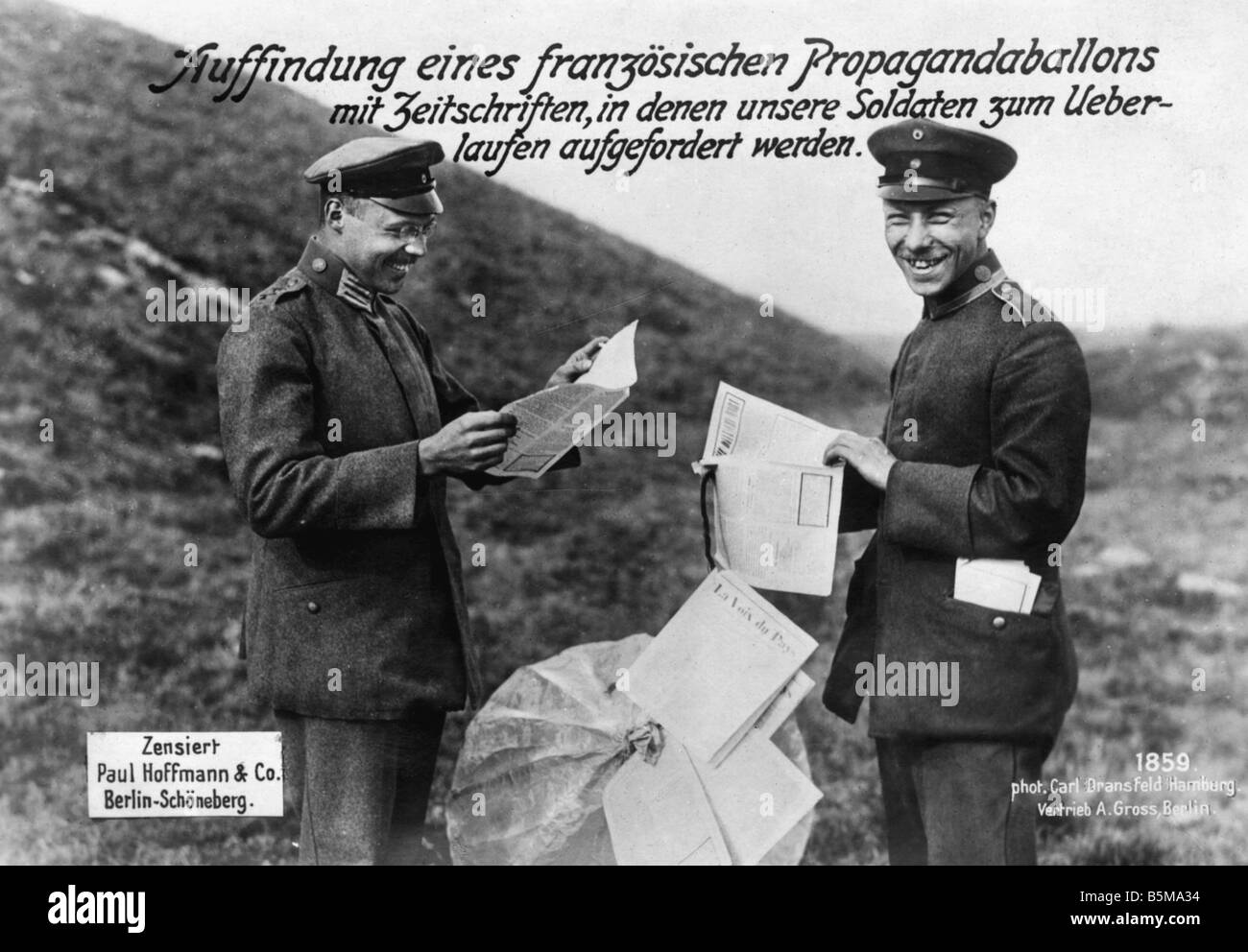 2 G55 P1 1915 propaganda francese palloncino c 1915 Storia La Prima Guerra Mondiale la propaganda della scoperta di una propaganda francese porta a palloncino Foto Stock